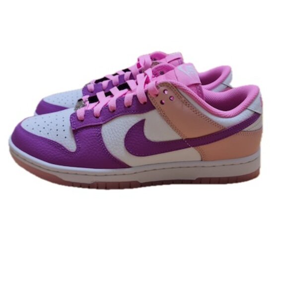 NIKE ID DUNK LOW. Size M 8 / W 9.5 (FJ2253-307) - Picture 3 of 5